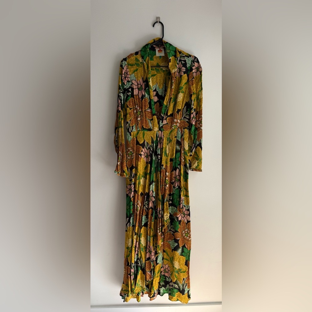 Black Garden Long Sleeve Maxi Dress